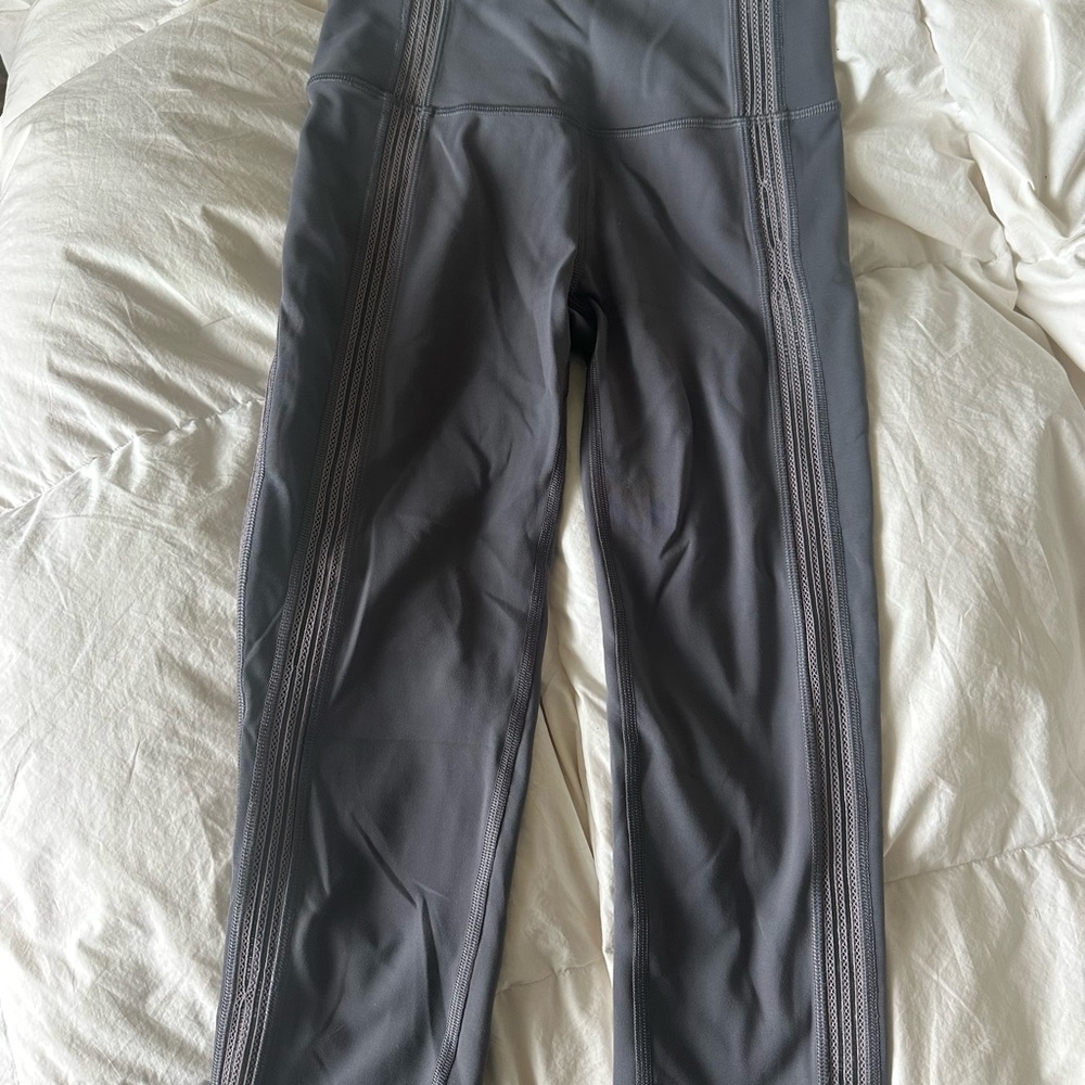 Wunder train gray lulu leggings